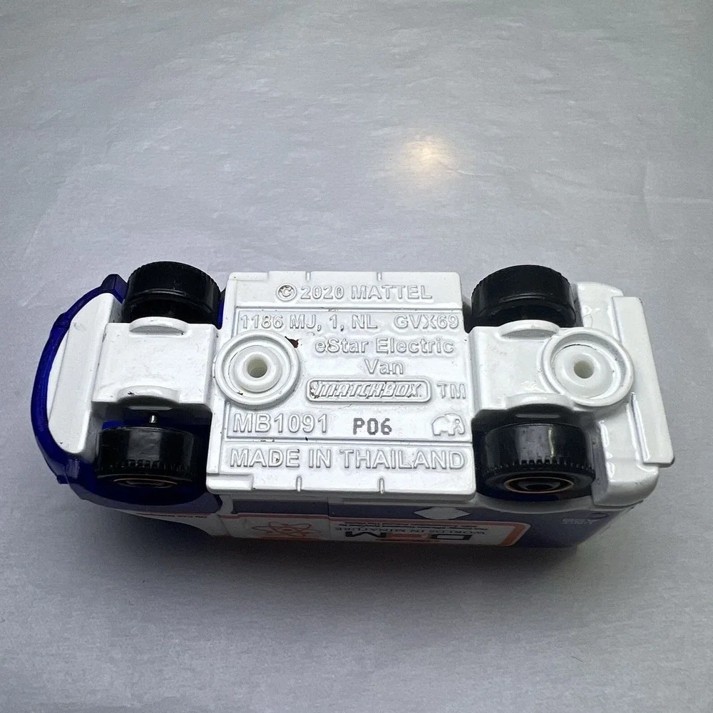 2021 MATCHBOX ESTAR ELECTRIC VAN DCM WORLDS IN MINIATURE WHITE 2‎ 5/8